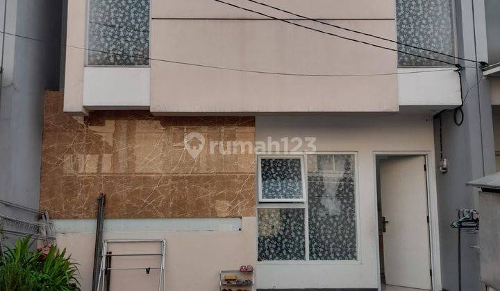 Dijual Rumah 2 Lantai Nyaman di Junti Hilir, Katapang 1