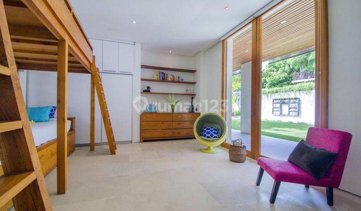 Leasehold for 20 years, beautiful Villa  8