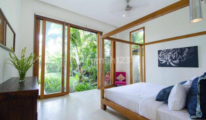 Leasehold for 20 years, beautiful Villa  13