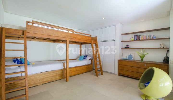 Leasehold for 20 years, beautiful Villa  15