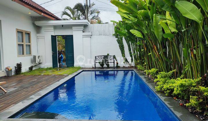 Three Bedrooms Villa Located At Kerobokan  1