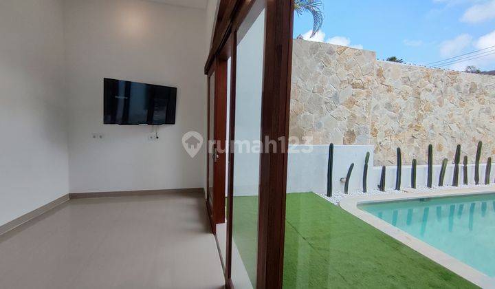 Modern Three Bedrooms Villa For Lease 24 Years  2