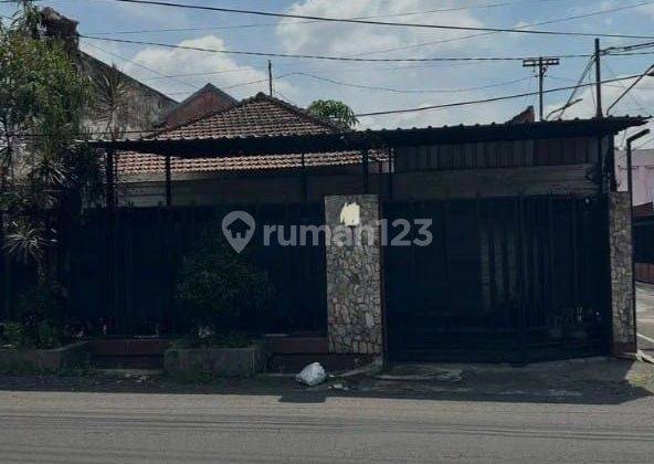 Ruang Usaha Lokasi Strategis daerah kuliner 1
