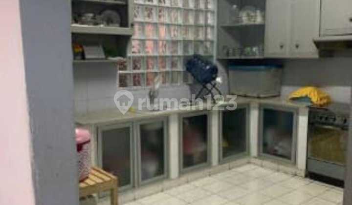 Di Jual Rumah Furnished di Puri Indah, Jakarta Barat 2