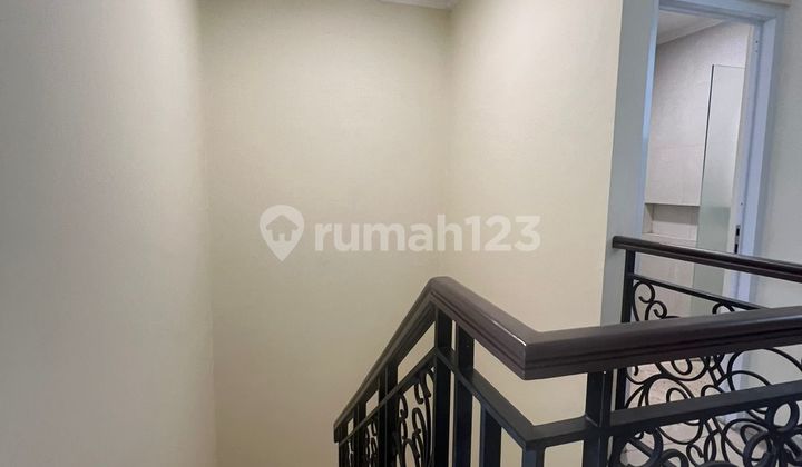 For Rent: 2-Story Corner House Semi-Furnished in Lavender Cluster - Gading Serpong 2