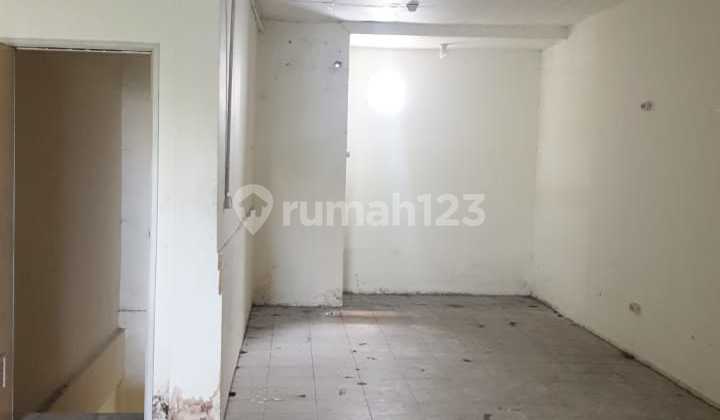 Ruko Goldenville 4 Lantai Hadap jalan raya, Daan Mogot, Jakbar Dekat Mall Ciputra Ruko Goldenville 4 Lantai Hadap jalan raya, Daan Mogot, Jakbar Dekat Mall Ciputra