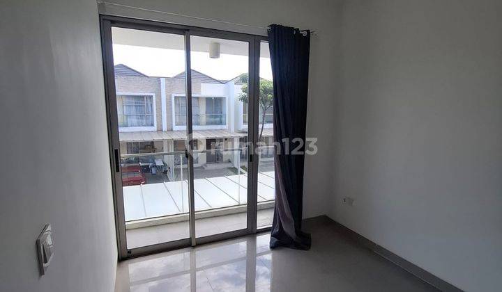Disewakan Rumah 2 Lantai di Cluster Tampa PIK 2- Tangerang Semi Furnished 1