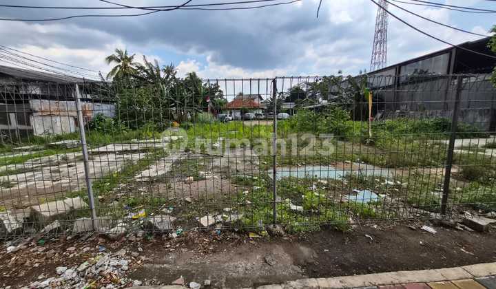Disewakan Tanah Kavling Luas 1600m² Jalan Raya utama Gading Serpong Disewakan Tanah Kavling Luas 1600m² Jalan Raya utama Gading Serpong