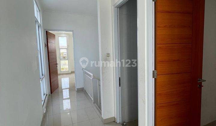 Disewakan Rumah 3 Lantai di Jalan Asem, Duri Kepa, Jakbar 2