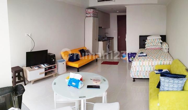 Disewakan Apartement Type 1 Br Diubah Menjadi Studio Semi Furnished di Green Sedayu - Cengkareng - Jakarta Barat
