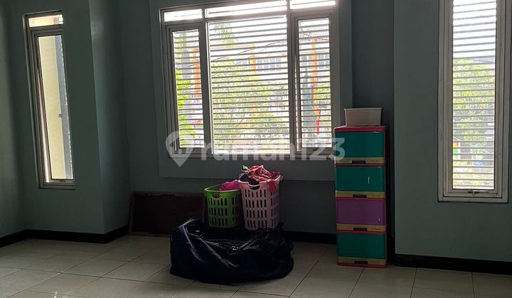Ruko Strategis 2 Lantai Taman Kopo Indah 3 Baru Renovasi 