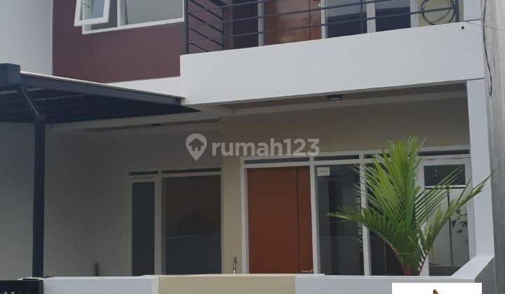 Jual Rumah Murah 2 Lantai di Komplek Dprd Ciwaruga Bandung 1