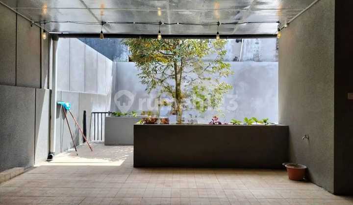 For Sale Full Furnish Cheap House in Setiabudy Regency Bandung 2