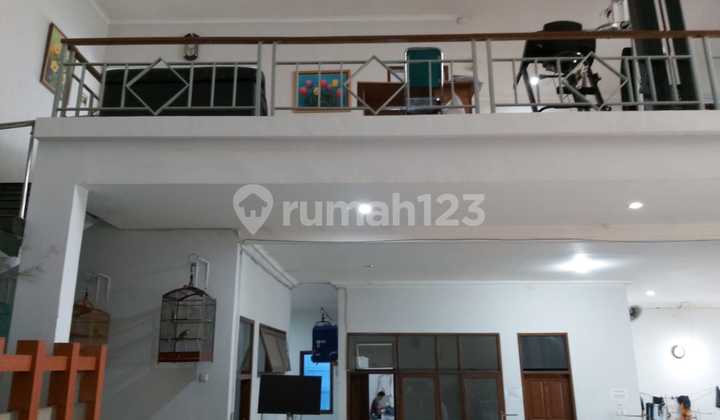 Rumah+Usaha/Gudang Murah Strategis di Ciganitri Buah Batu Bandung