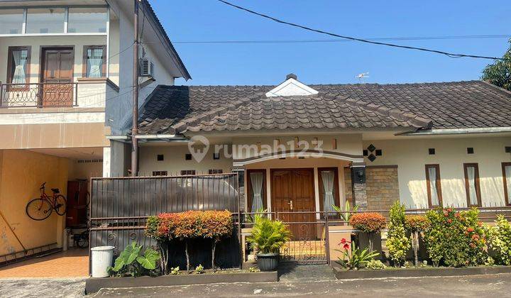 Rumah Cantik di Batu Mulia Mengger, Bandung Tengah 1