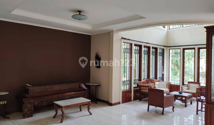 Rumah Bagus Semi Furnish di Cluster Istana Regency Pasteur, Bdg 1