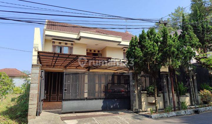 Rumah Bagus Nyaman di Cluster Parahyangan Residence Villa Bandung 1