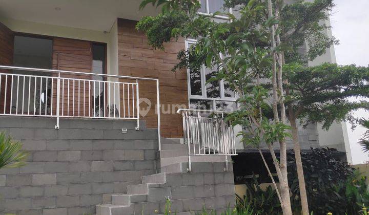 Rumah Minimalis Mewah di Cluster Budi Indah Setiabudi Bandung 1