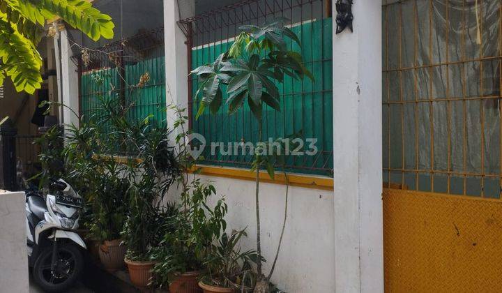 Rumah Strategis Cocok Untuk Kosan Belakang Lengkong Kecil Bandung 1