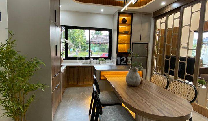 Rumah Modern New Renov Full Furnish di Kota Baru Parahyangan 2