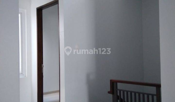 Rumah Minimalis 2 Lantai di Komplek Setra Glory Bandung Utara 2