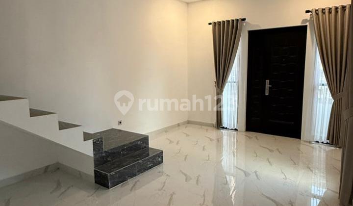 Sell Beautiful New Ready-to-Live House in Setiabudi Regency Bandung 2