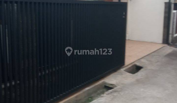 Jual Rumah Murah 2 Lt di Gang Sayap Kebon Kawung Dekat Jl.raya 2