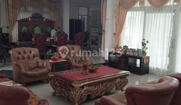 Rumah Lux Mewah Asri di Cigadung Sayap Dago Bandung 