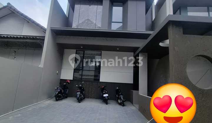 Sell New Ready-to-Live House in Setra Duta Cluster, North Bandung