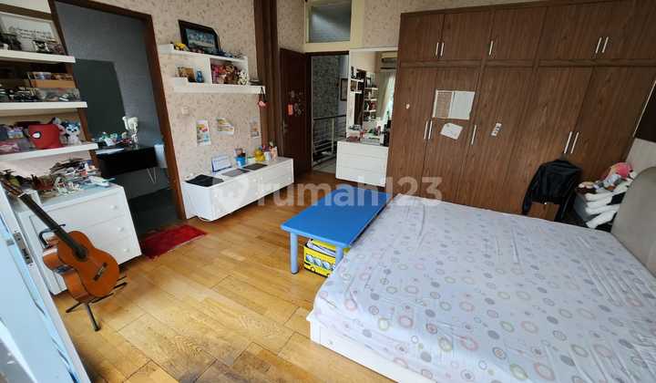 Rumah Mewah Full Furnish di Cluster Singgasana Pradana Bandung 2