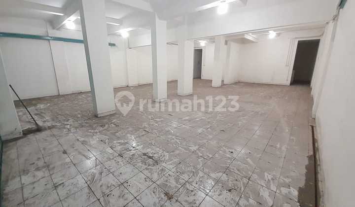 Sewa Ruko Strategis 4 Lantai di Sudirman Jamika Bandung Kota