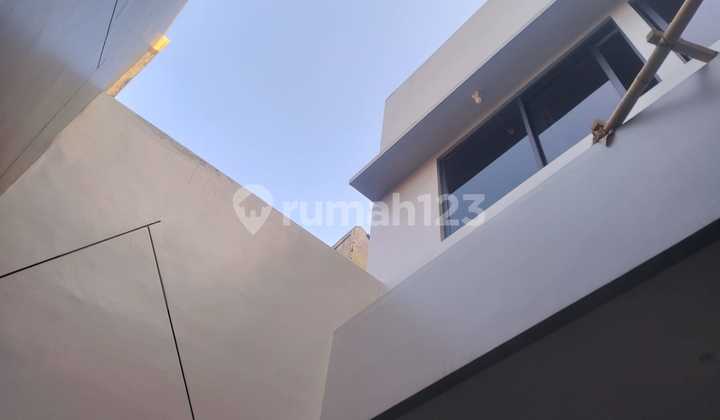 Jual Rumah Baru Modern Siap Huni di Regol Bandung Tengah Kota 2