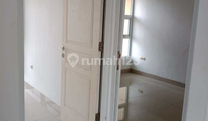 Affordable Ready-to-Occupy House in Margahayu Metro Complex, Soekarno Hatta Street, Bandung. 2