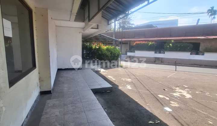 Sewa Ruang Usaha Ex Cafe di Mainroad Setiabudi Bandung