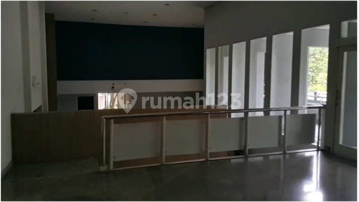 For Rent/Sale: Commercial House/Building/Office on Mainroad Sutami, Bandung 2