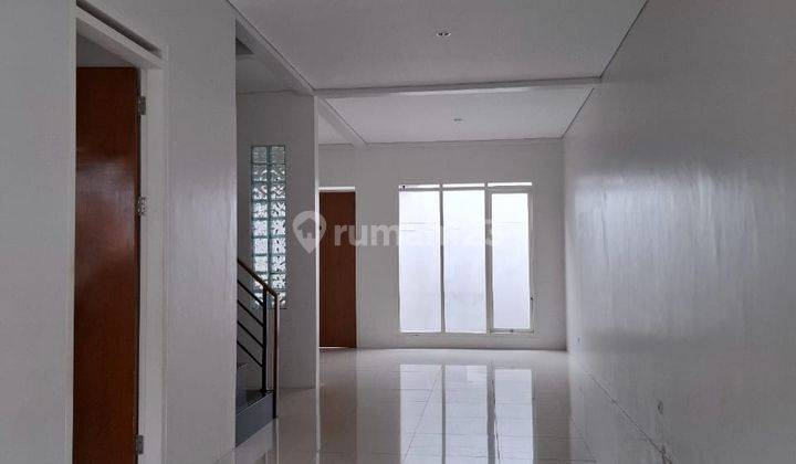 Jual Rumah Murah 2 Lantai di Komplek Dprd Ciwaruga Bandung 1