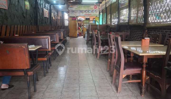 Rent Commercial Space in Bustling Setiabudi Main Road Area, North Bandung