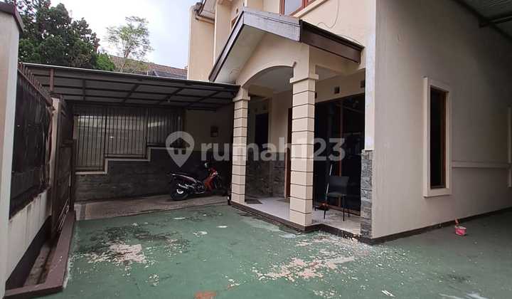 Jual Rumah Murah Terawat di Hook Komplek Setra Duta Bandung