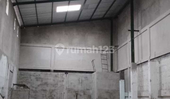 Sewa Gudang Baru Renov di Sayap Gatsu Kiaracondong Bandung Sewa Gudang Baru Renov di Sayap Gatsu Kiaracondong Bandung