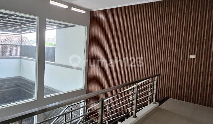 Rumah Bagus Kokoh di Cluster Batununggal Indah Bandung