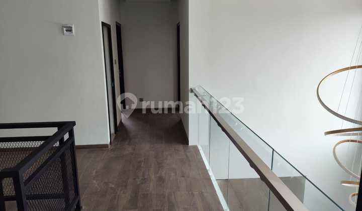 New House for Sale ready to occupy in Setiabudi Regency Bandung 2