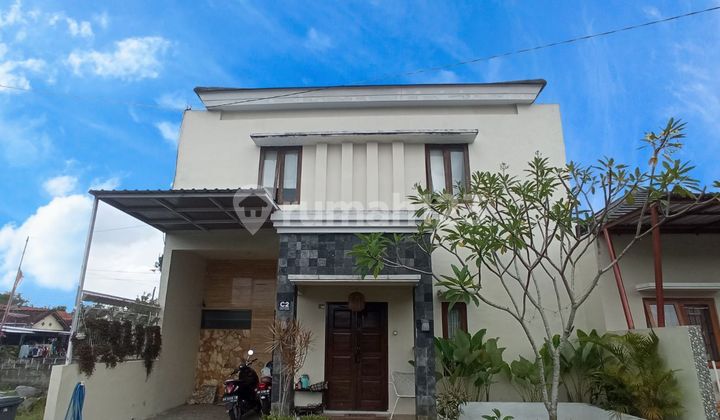 2-Story House in Banguntapan Timur, Potorono Field, Eligible for Mortgage