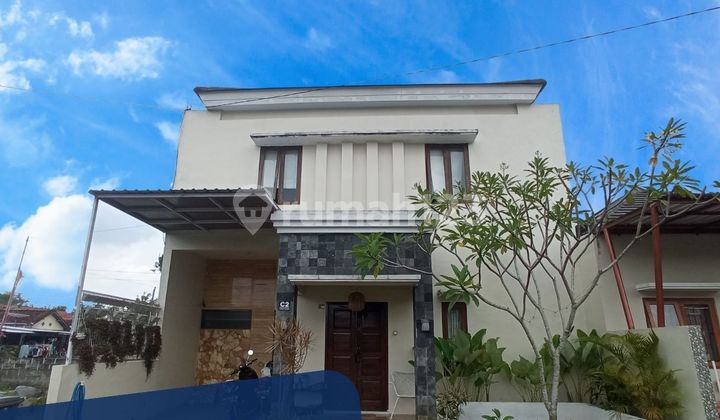 2-Story House in Banguntapan Timur, Potorono Field, Eligible for Mortgage