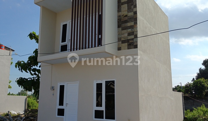 2-Story House in Jogja, Banguntapan, 10 Minutes to Giwangan, Kotagede, SHM