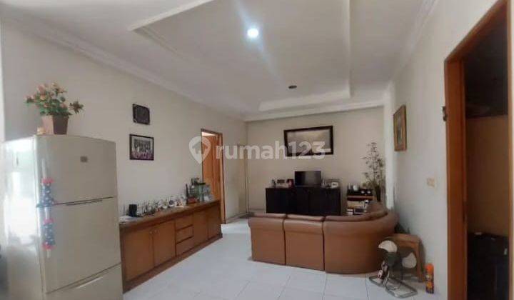 Rumah Pluit Selatan 198m2 2 Kamar Tidur Semi Furnished Hadap Selatan Bagus 2