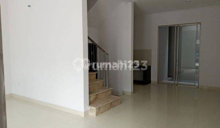 Rumah Pik Golf Island Piano 6x15 Unfurnished 3 Kt 2 Lantai 2