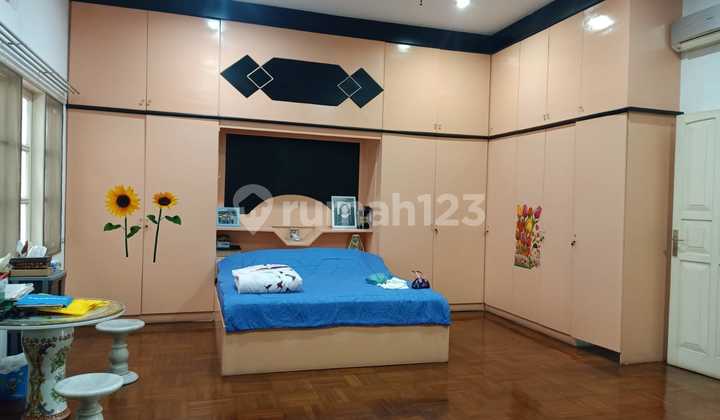 Pluit Pure House 8x20 Furnished 2 Floors SHM 4 BR South Facing 2
