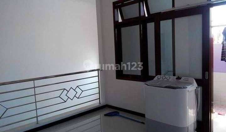 Rumah tengah kota jalan lebar, bagus, siap pakai SHM 8