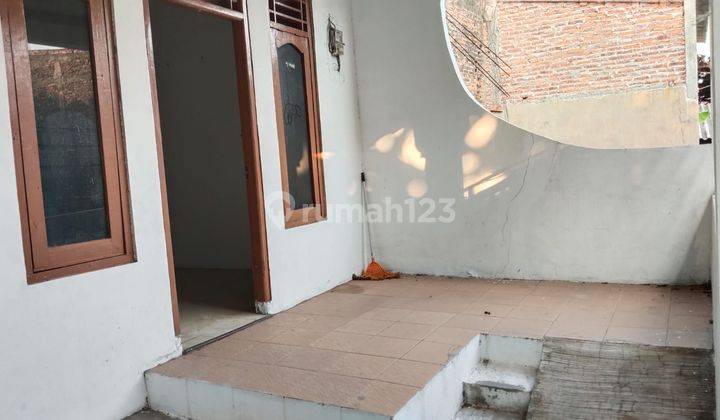 RUMAH  CEPAT DAERAH MUKTIHARJO GENUK SEMARANG 2