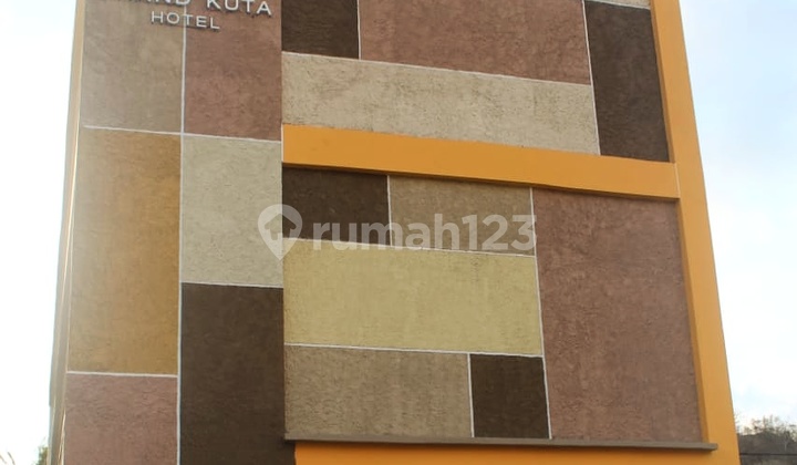 Hotel Dekat Mandalika Grand Kuta Raya Senggigi Lombok Tengah NTB 1